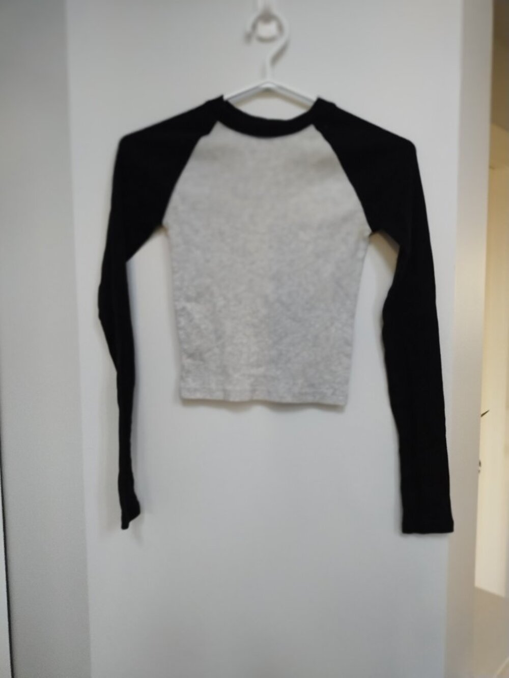Hollister ribbed baby tee with long sleeves